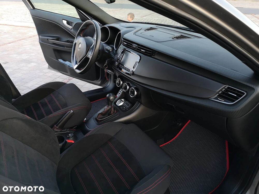 Alfa Romeo Giulietta 1.6 JTDM Sport TCT - 14