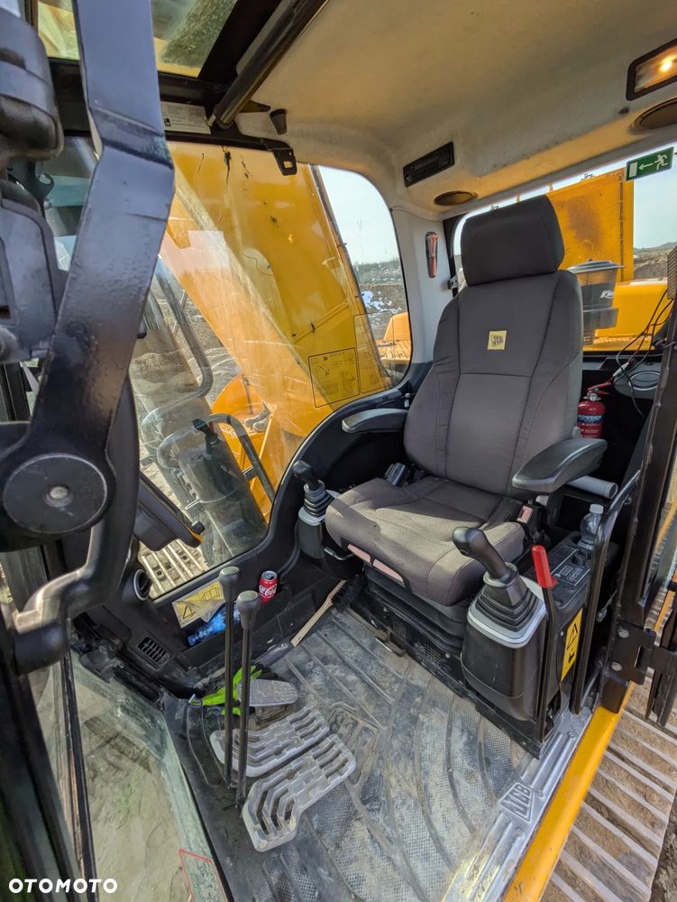 JCB JS370LR T4 - 8