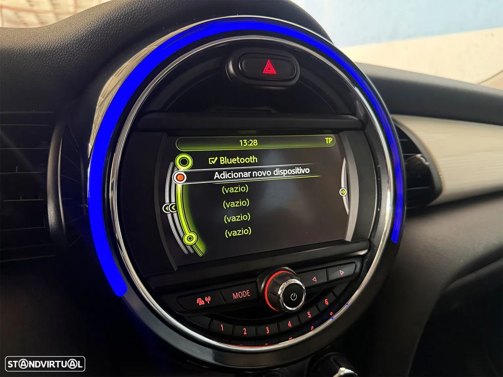 MINI 5 Portas Cooper D - 11