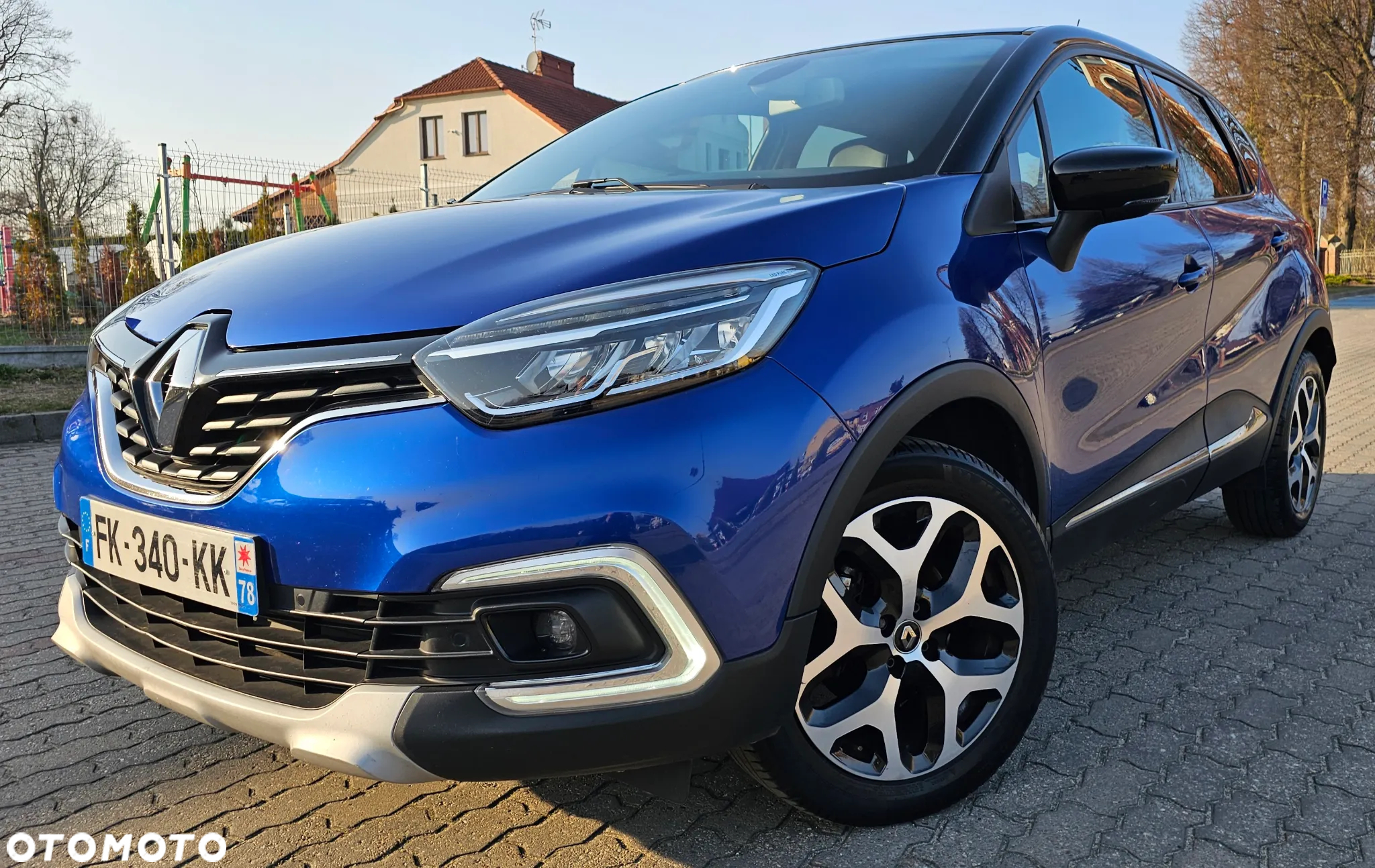 Renault Captur 1.3 Energy TCe Initiale Paris - 27