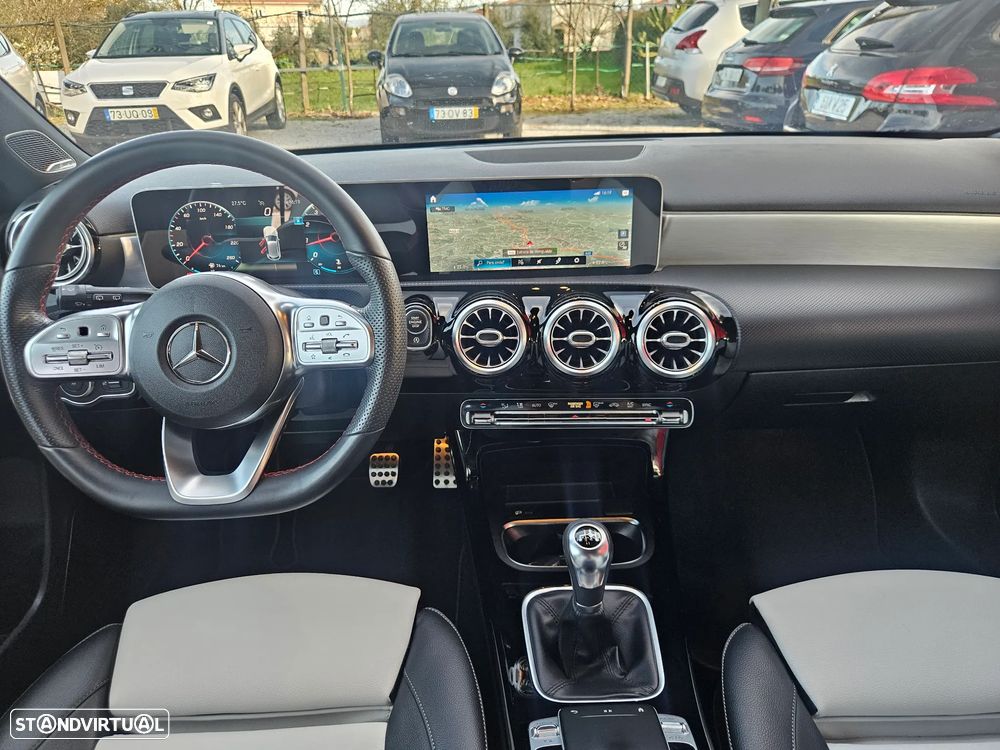 Mercedes-Benz A 200 AMG Line - 17