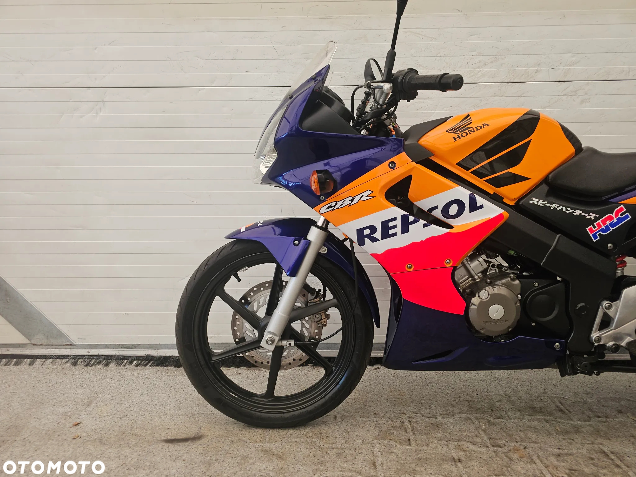 Honda CBR - 6