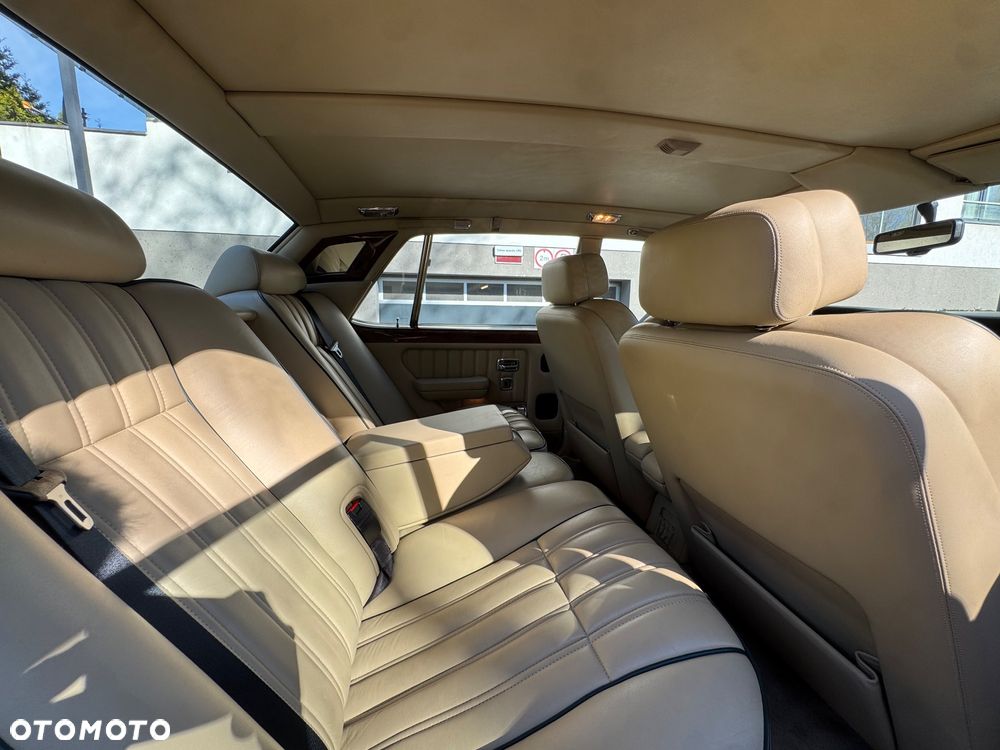 Bentley Brooklands - 15