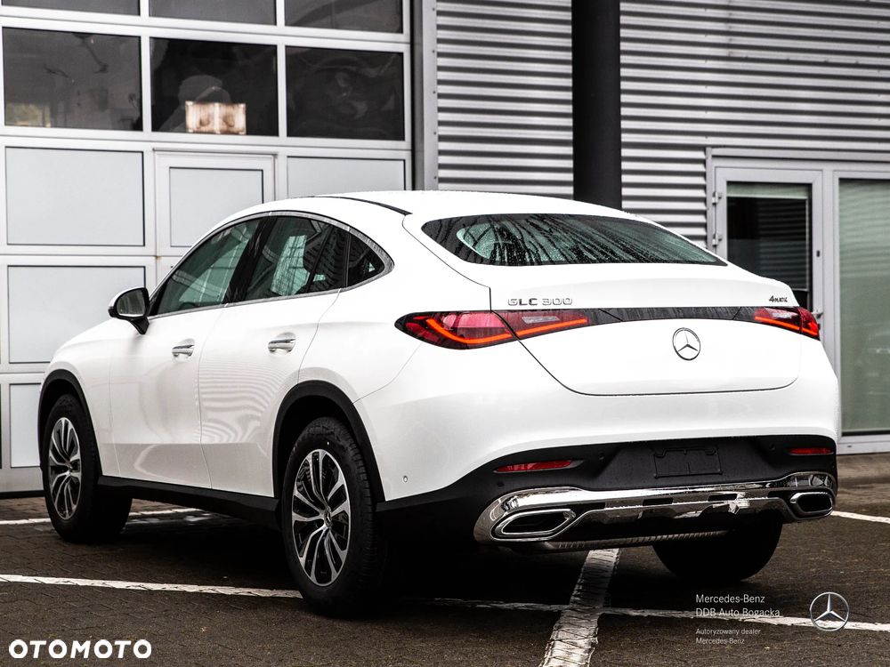 Mercedes-Benz GLC 300 mHEV 4-Matic Avantgarde - 4