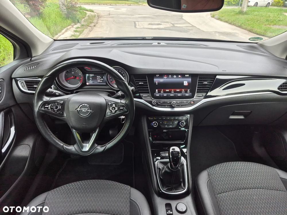 Opel Astra 1.4 Turbo Innovation - 12