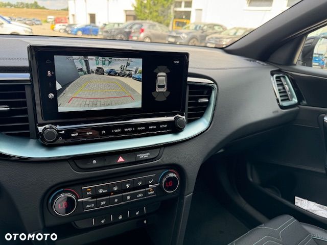 Kia XCeed 1.6 T-GDI Tribute DCT - 11
