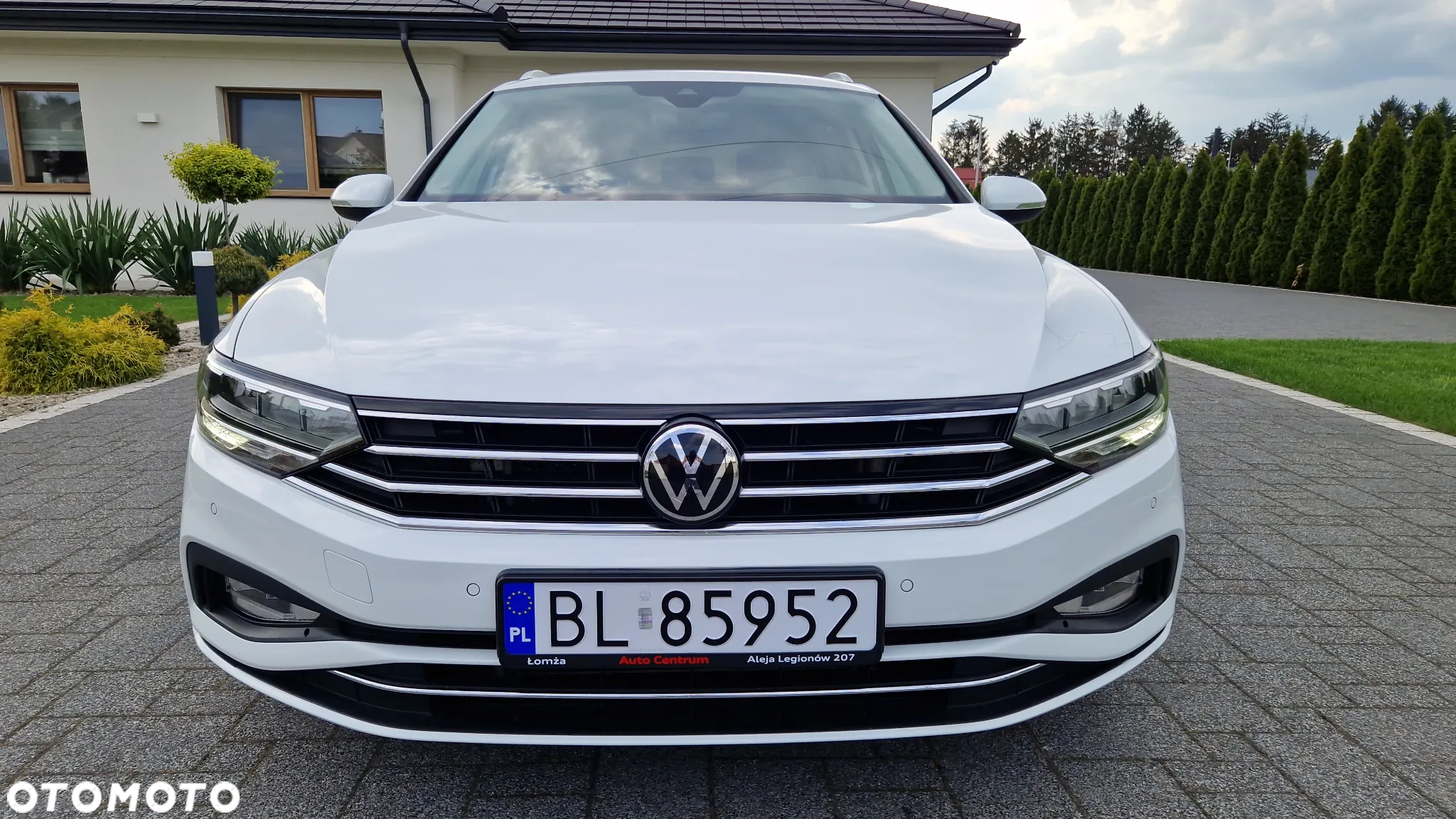 Volkswagen Passat Variant 2.0 TDI SCR DSG Business - 27