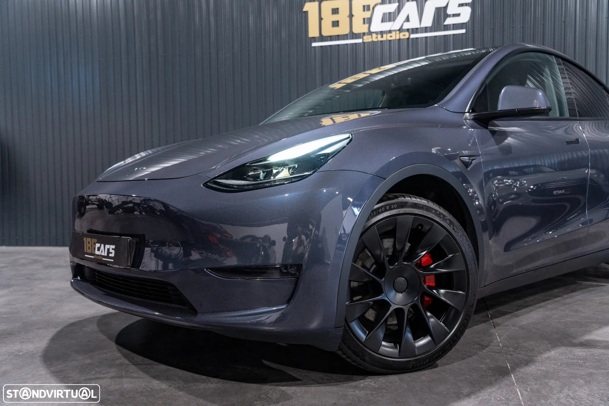 Tesla Model Y Long Range Dual Motor AWD - 35