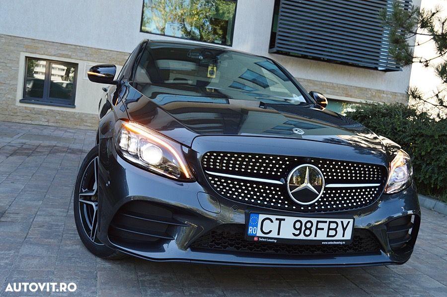 Mercedes-Benz C 300 e 4MATIC 9G-TRONIC AMG Line - 28