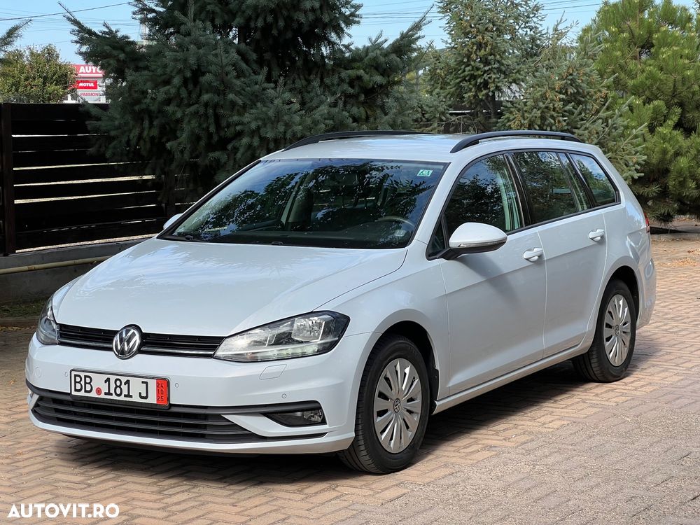 Volkswagen Golf 1.6 TDI Comfortline - 1