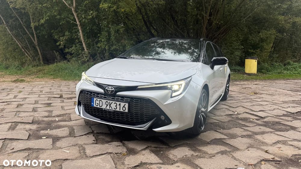 Toyota Corolla 2.0 Hybrid GR Sport - 40