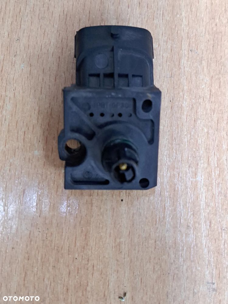 VOLVO S60 I V70 II XC70 I 2.4 T5 CZUJNIK CIŚNIENIA MAP SENSOR 30622083 - 3