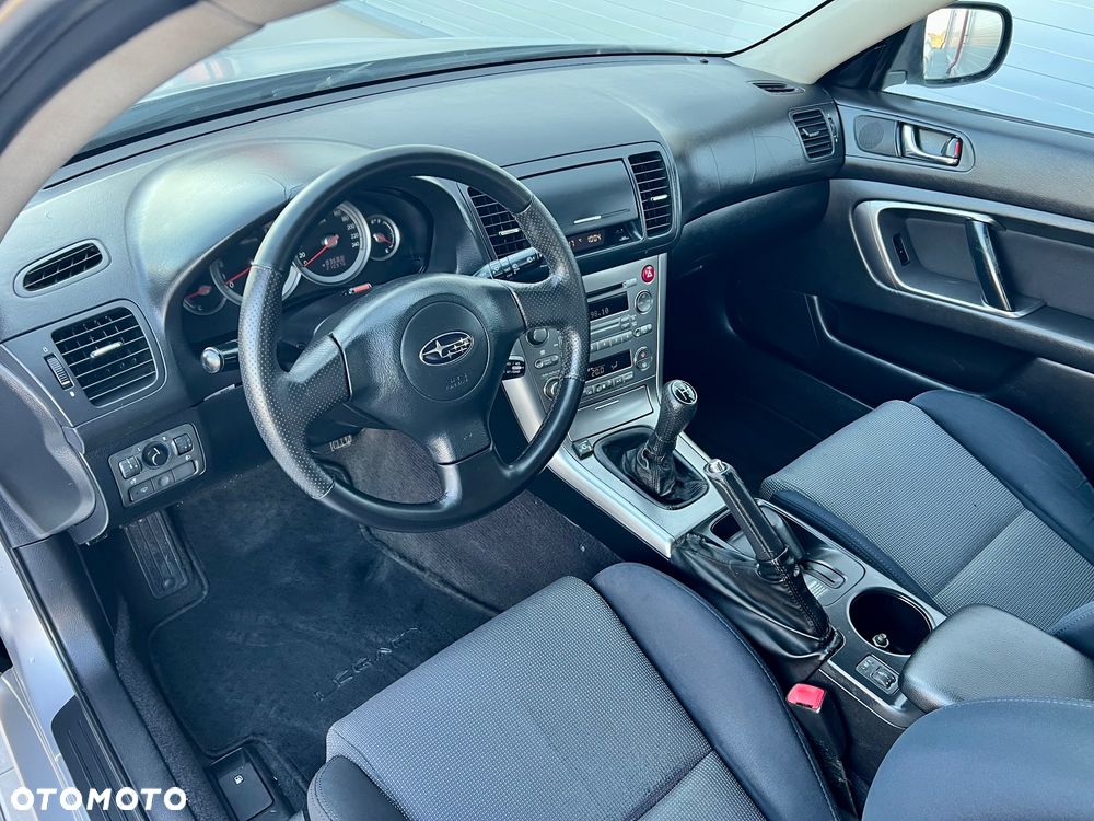 Subaru Outback - 6