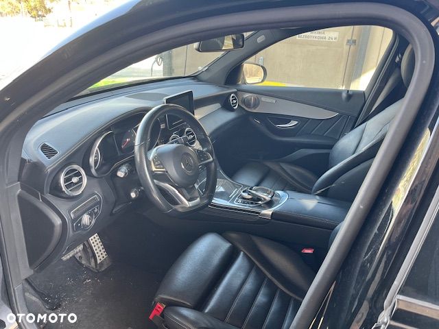 Mercedes-Benz GLC - 7