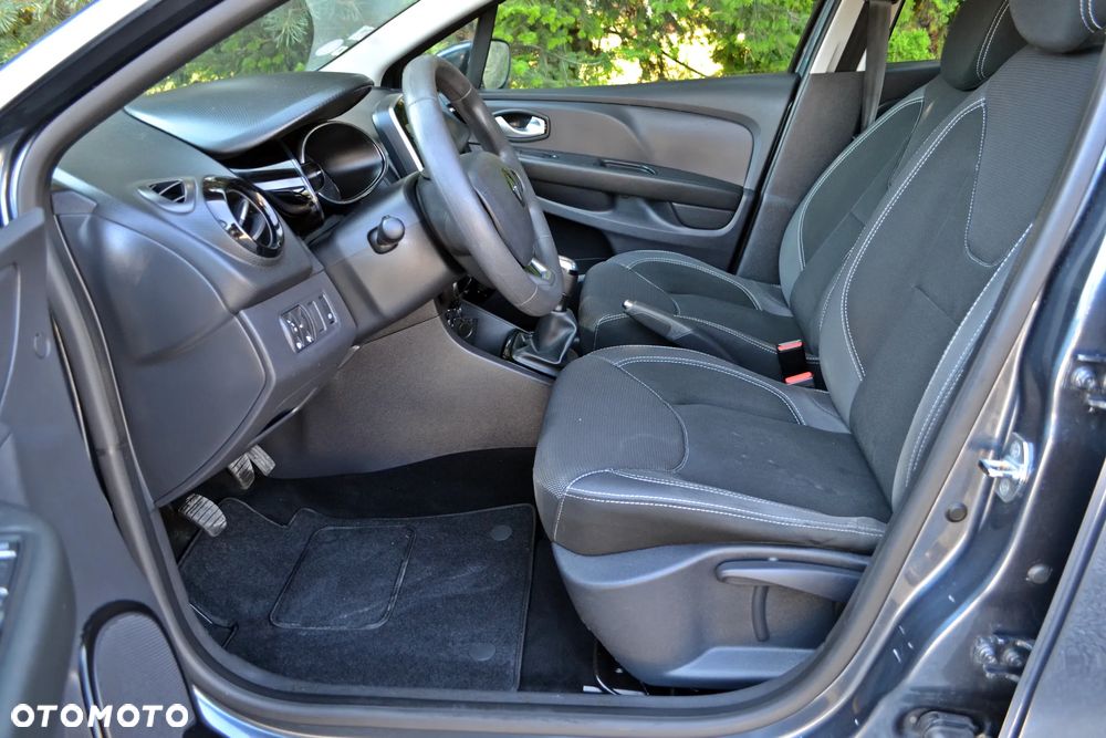 Renault Clio - 18