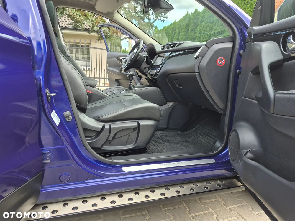 Nissan Qashqai 1.2 DIG-T Tekna EU6 - 14