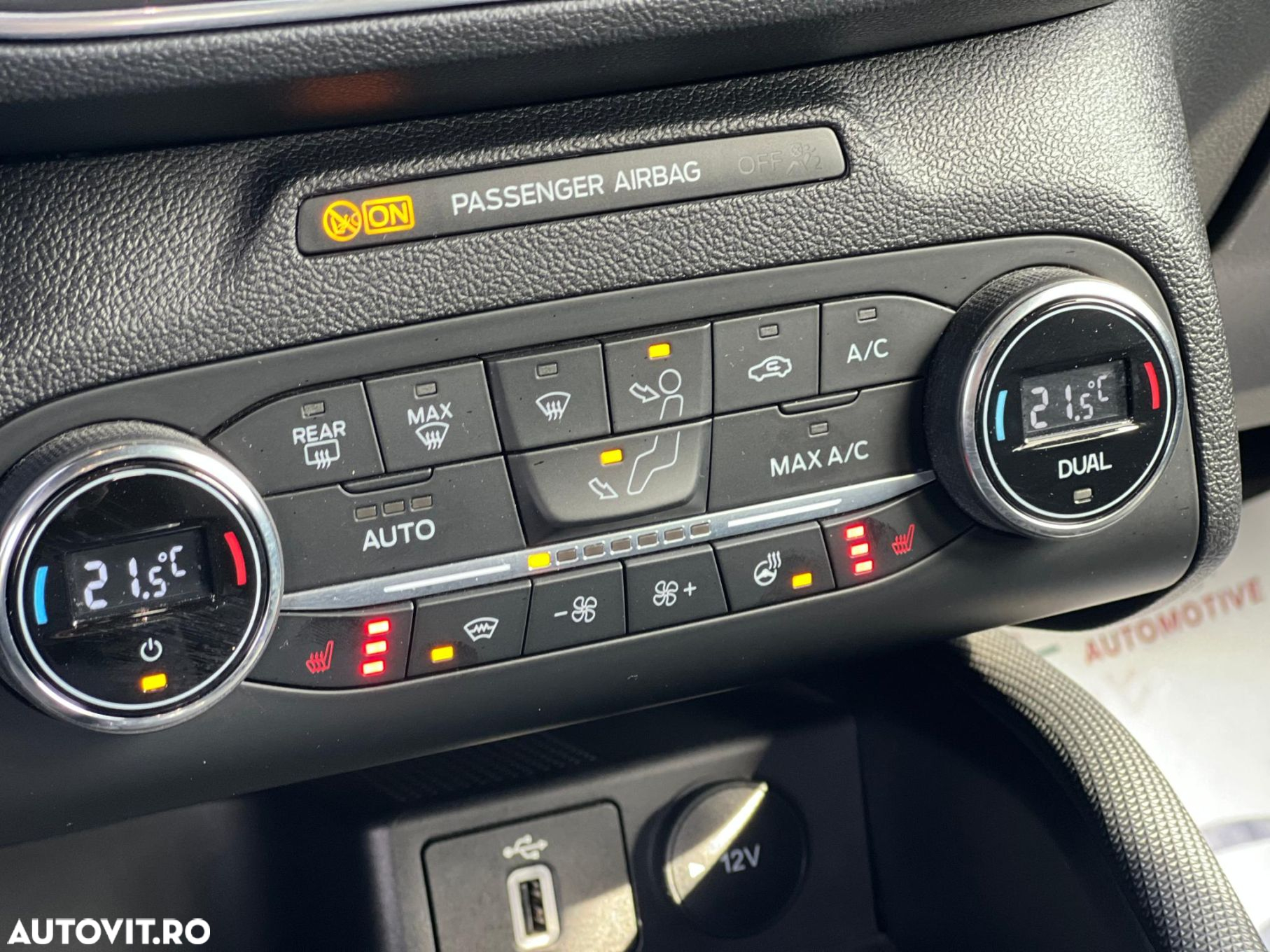 Ford Focus - 19