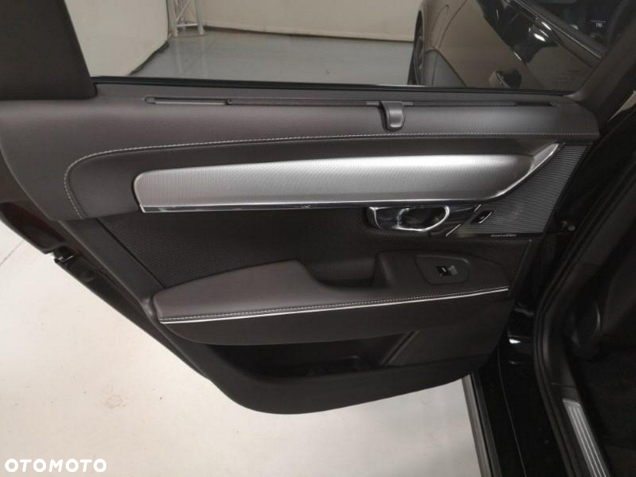 Volvo S90 - 14