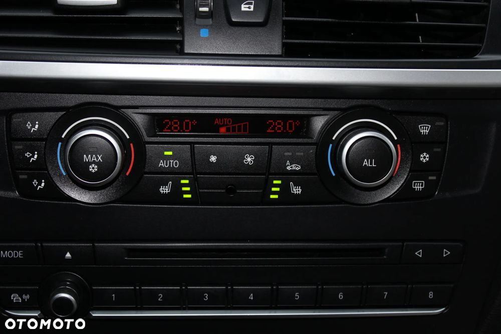 BMW X3 xDrive20d - 16