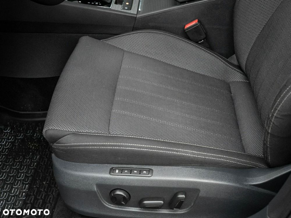 Skoda Superb 2.0 TDI SCR Style DSG - 11