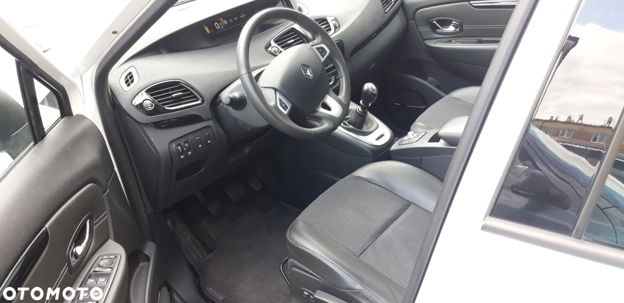 Renault Scenic - 7