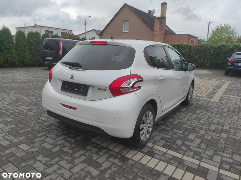 Peugeot 208 1.2 PureTech Style - 5