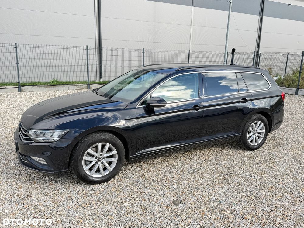 Volkswagen Passat 1.5 TSI ACT mHEV Trend DSG - 11