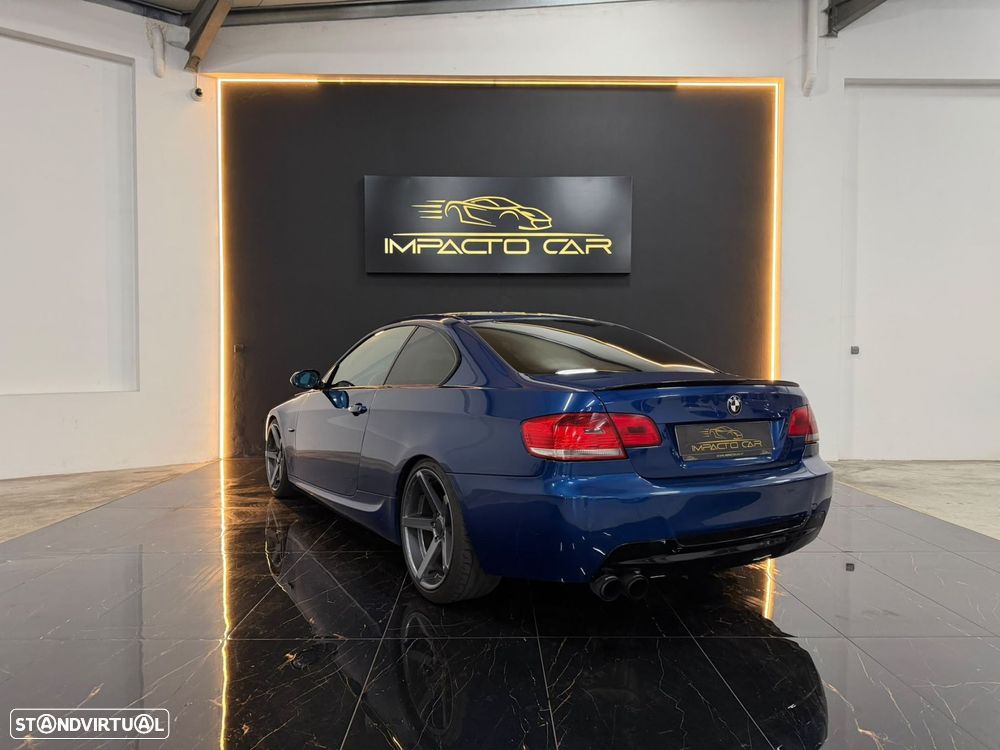 BMW 320 - 11