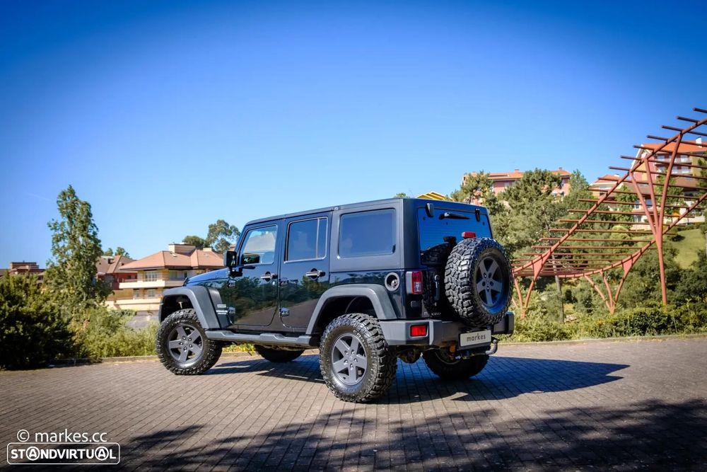 Jeep Wrangler Unlimited - 4