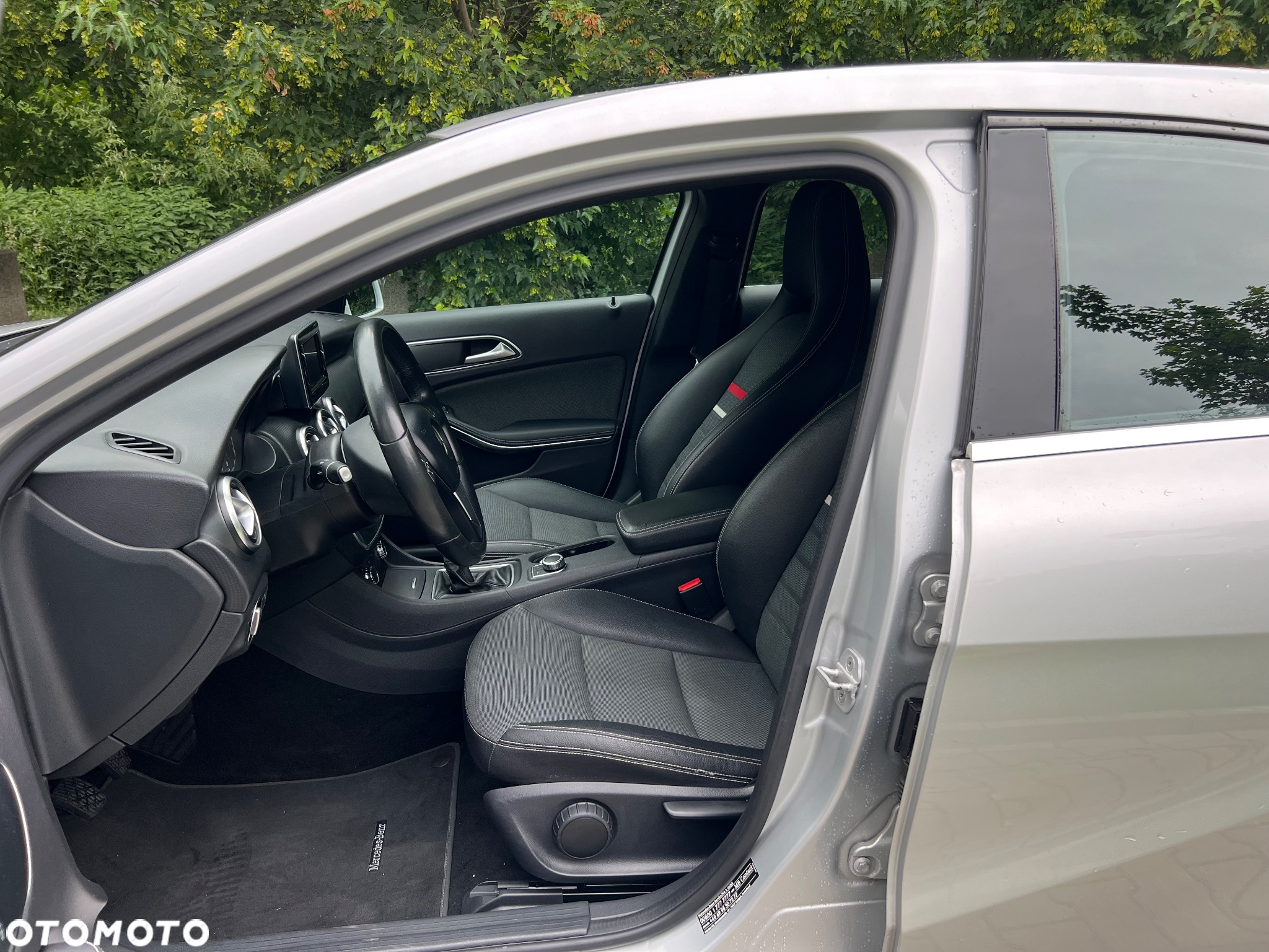 Mercedes-Benz Klasa A 180 (BlueEFFICIENCY) Urban - 9
