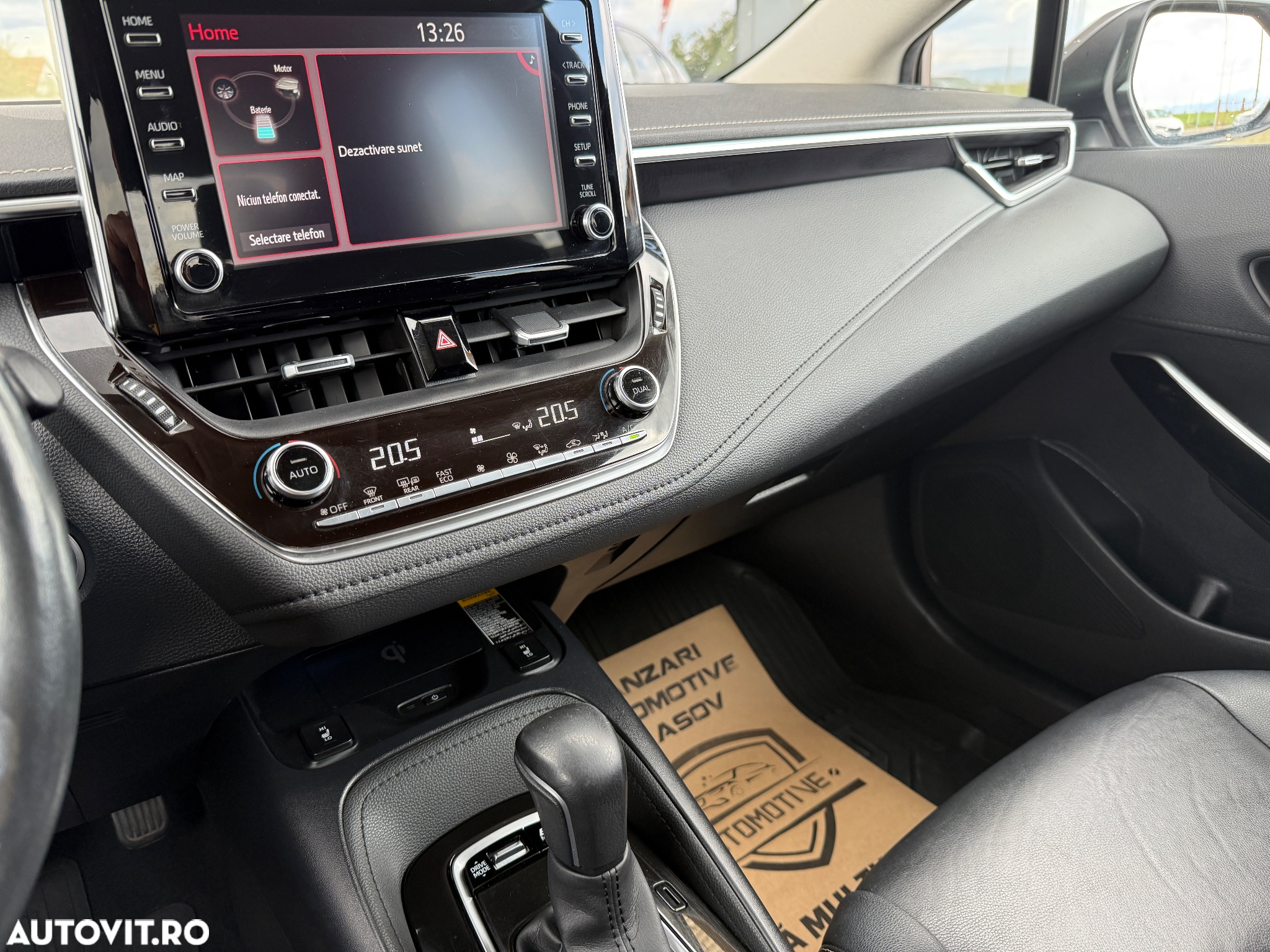 Toyota Corolla 1.8 HSD Exclusive interior Negru - 16