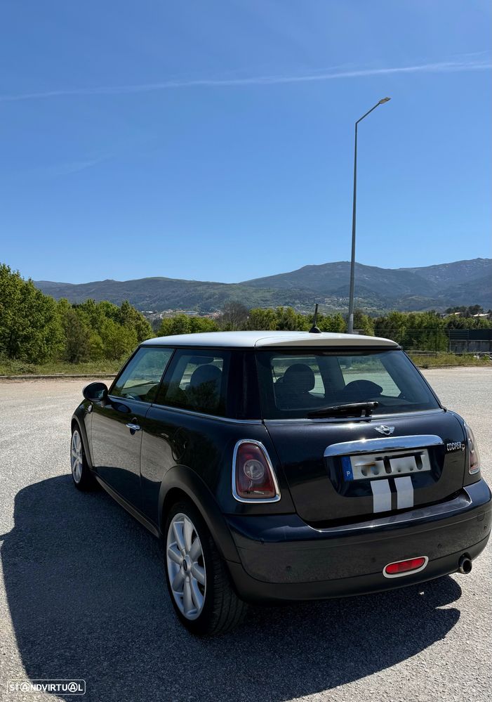 MINI 3 Portas Cooper D - 5