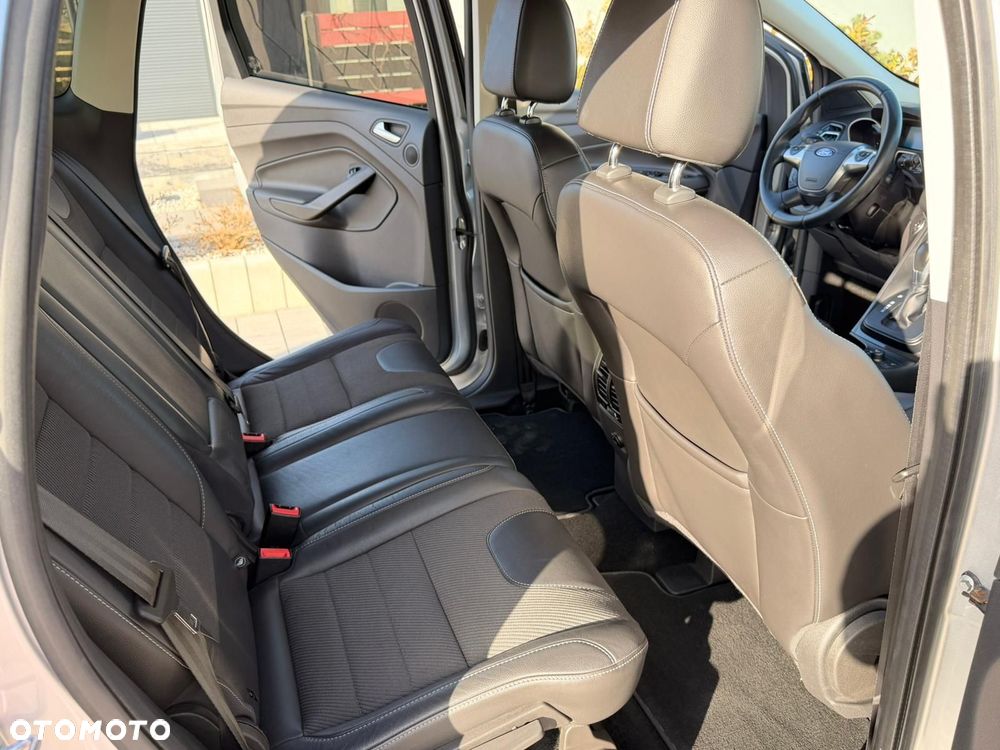 Ford Kuga 2.0 TDCi 4WD Titanium - 16