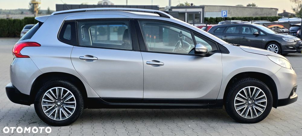 Peugeot 2008 - 6