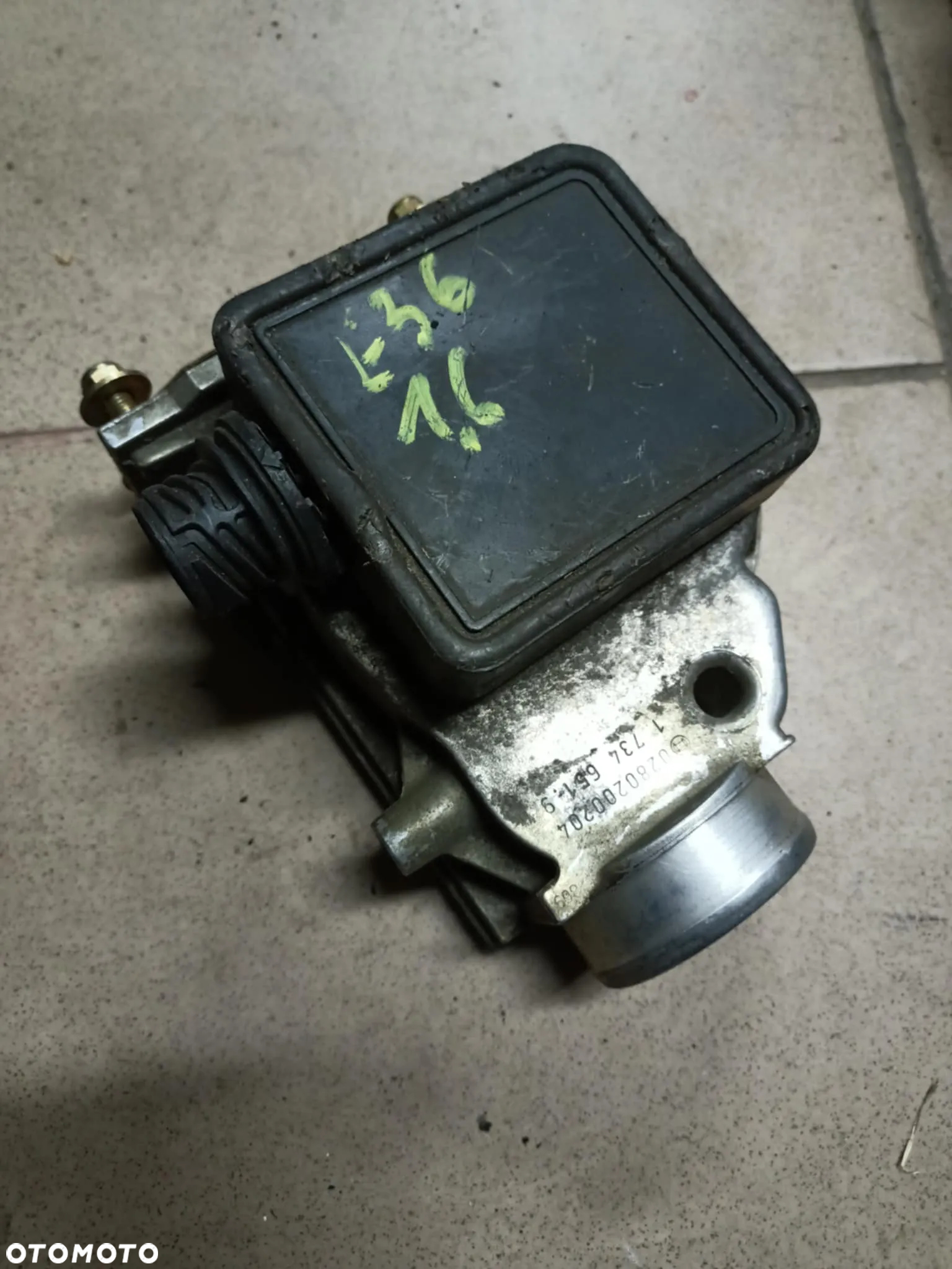 Przepływomierz powietrza BMW E36 1.6 1.8 M43 M40 1734651 - 2