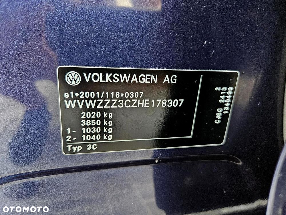 Volkswagen Passat 1.8 TSI BMT Highline - 33