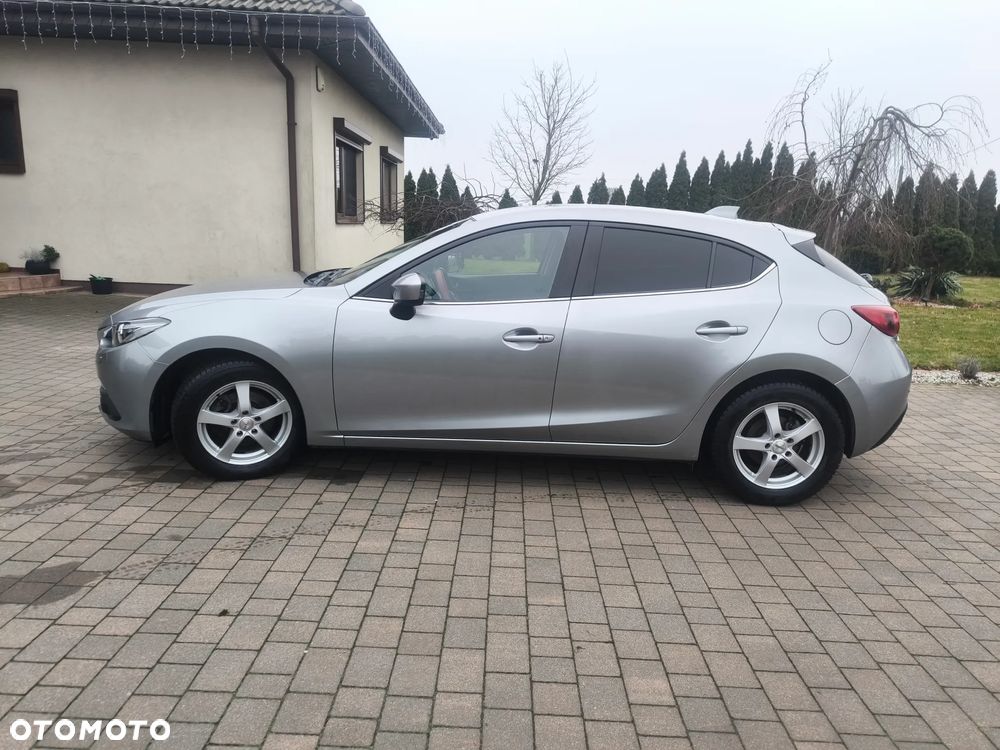 Mazda 3 - 4
