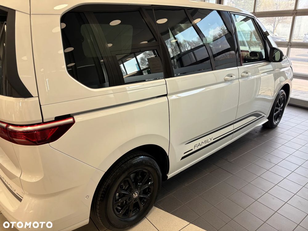 Volkswagen Multivan - 23