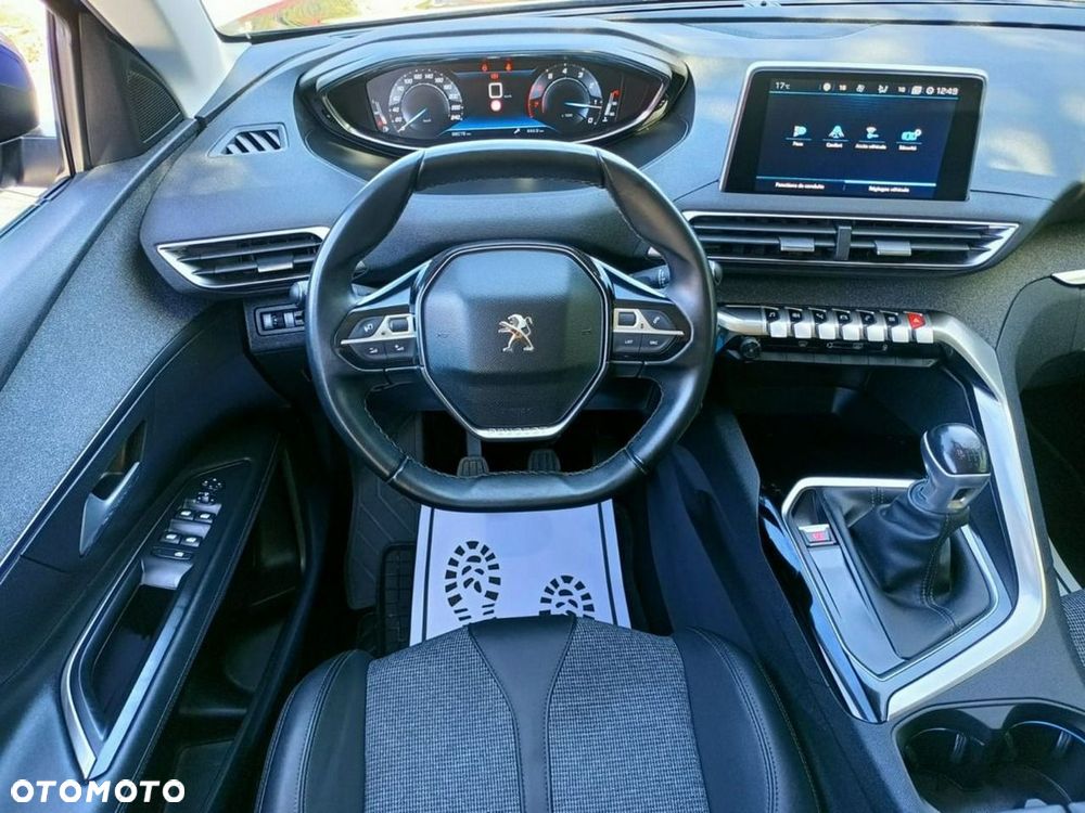 Peugeot 3008 1.2 PureTech Allure - 19