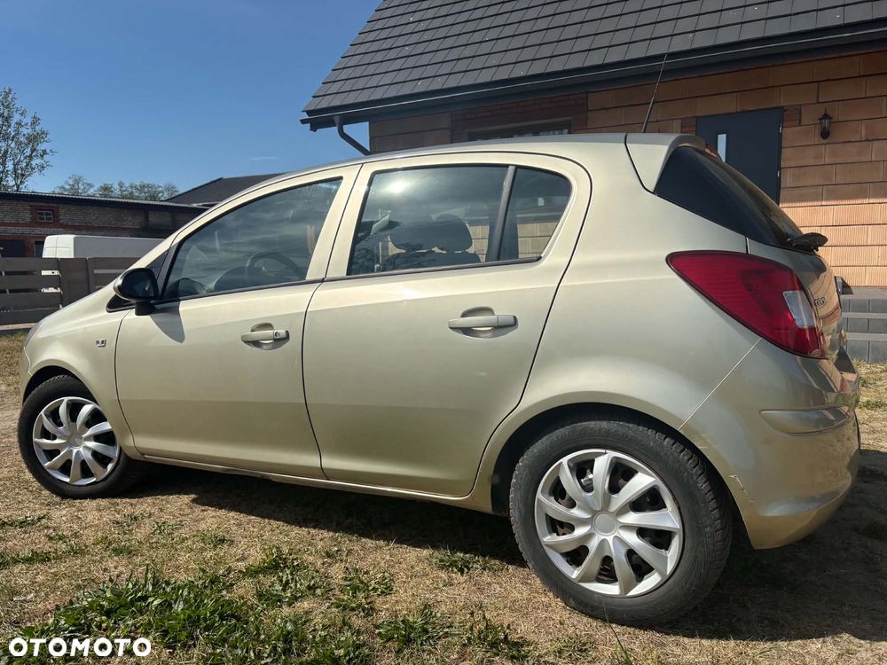 Opel Corsa 1.4 16V Enjoy - 3