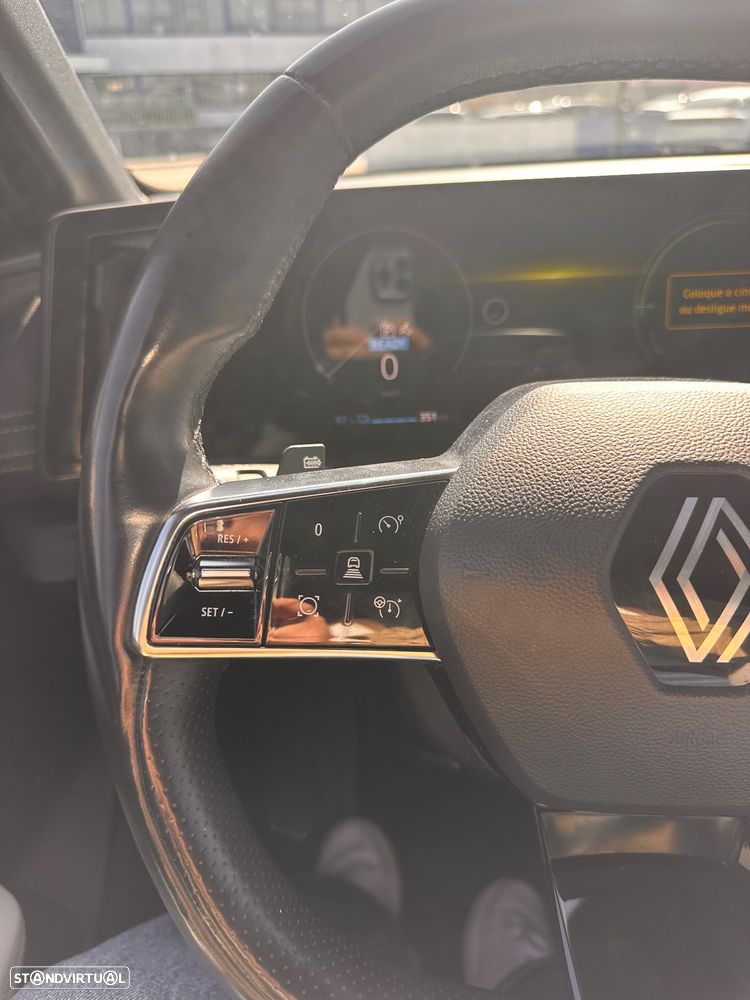 Renault Mégane E-Tech EV60 Iconic - 29