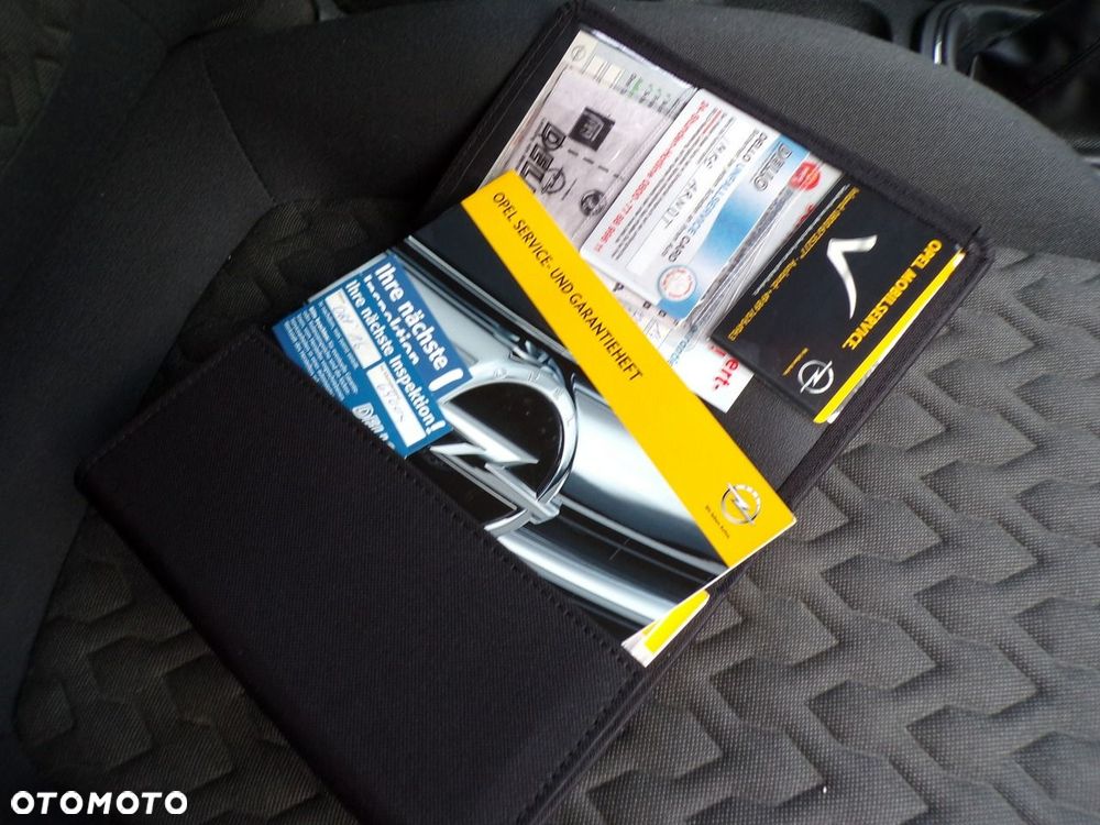 Opel Corsa - 19