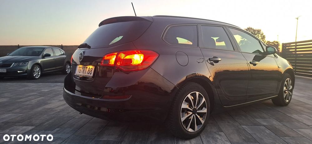 Opel Astra 1.6 Color Edition - 14