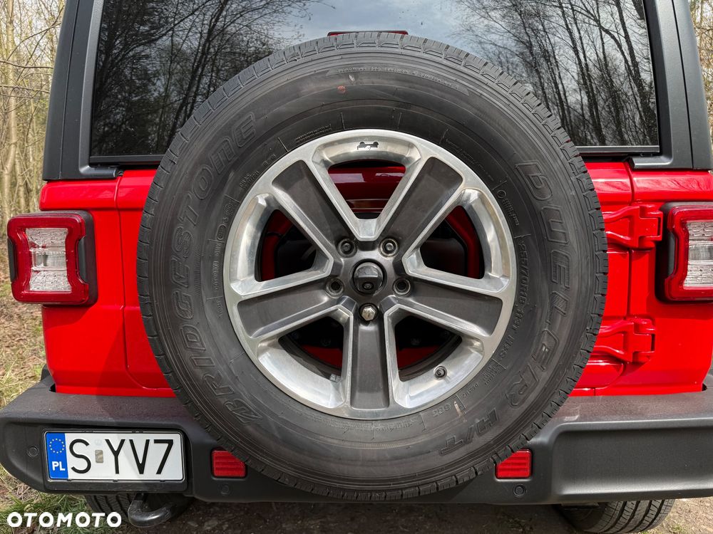 Jeep Wrangler Unlimited 3.6 Automatik Sahara - 11