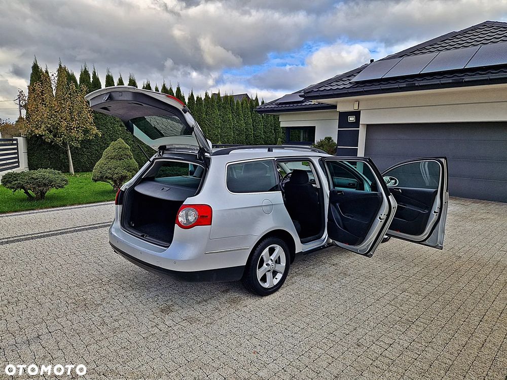 Volkswagen Passat - 10