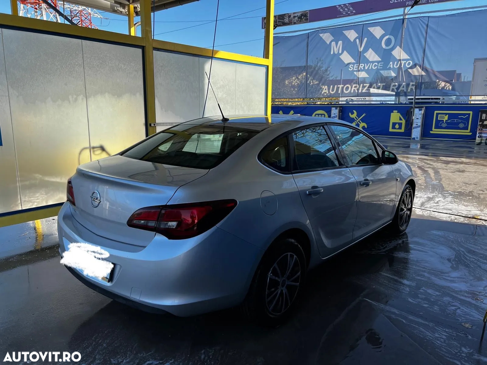 Opel Astra 1.6 TWINPORT ECOTEC Aut. Enjoy - 5