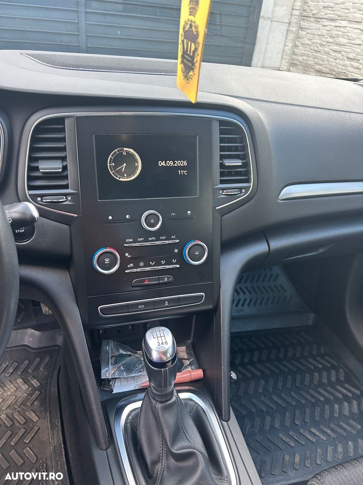 Renault Megane BLUE dCi Limited - 9