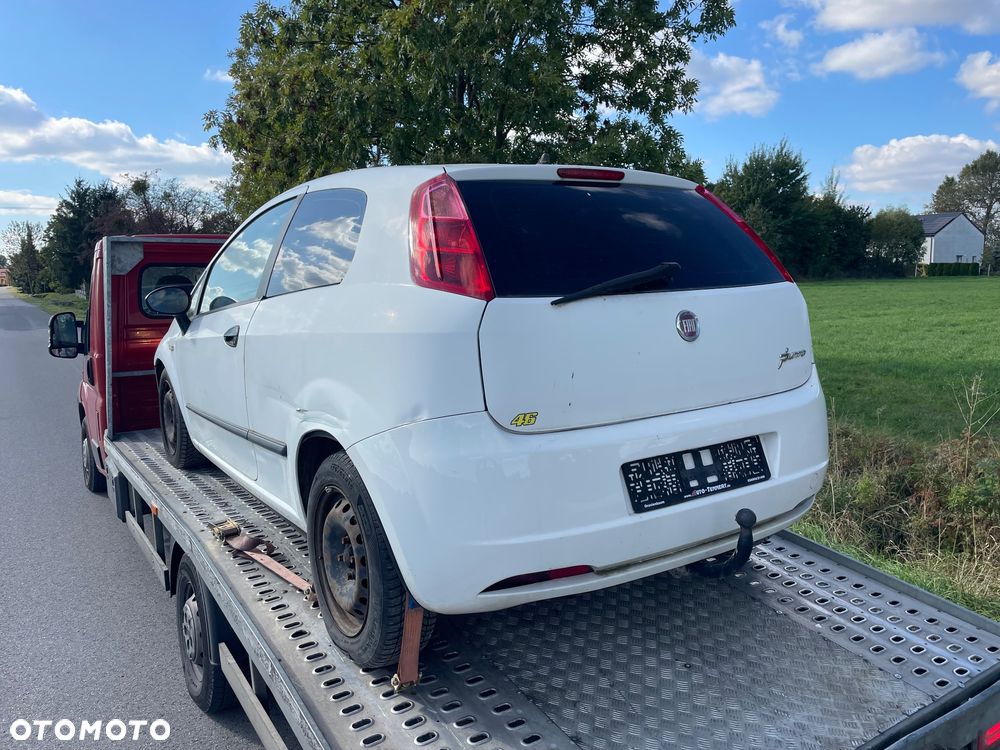 Fiat Punto 1.2 8V Active - 1