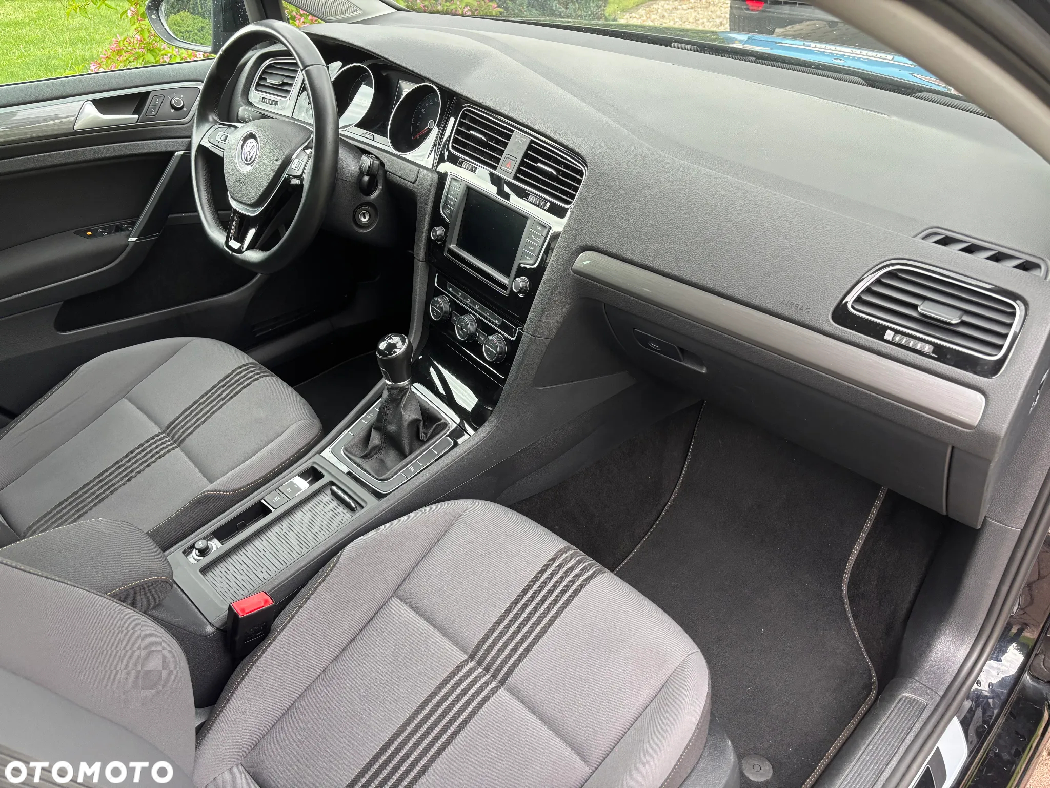 Volkswagen Golf 1.6 TDI BlueMotion Technology Allstar - 21
