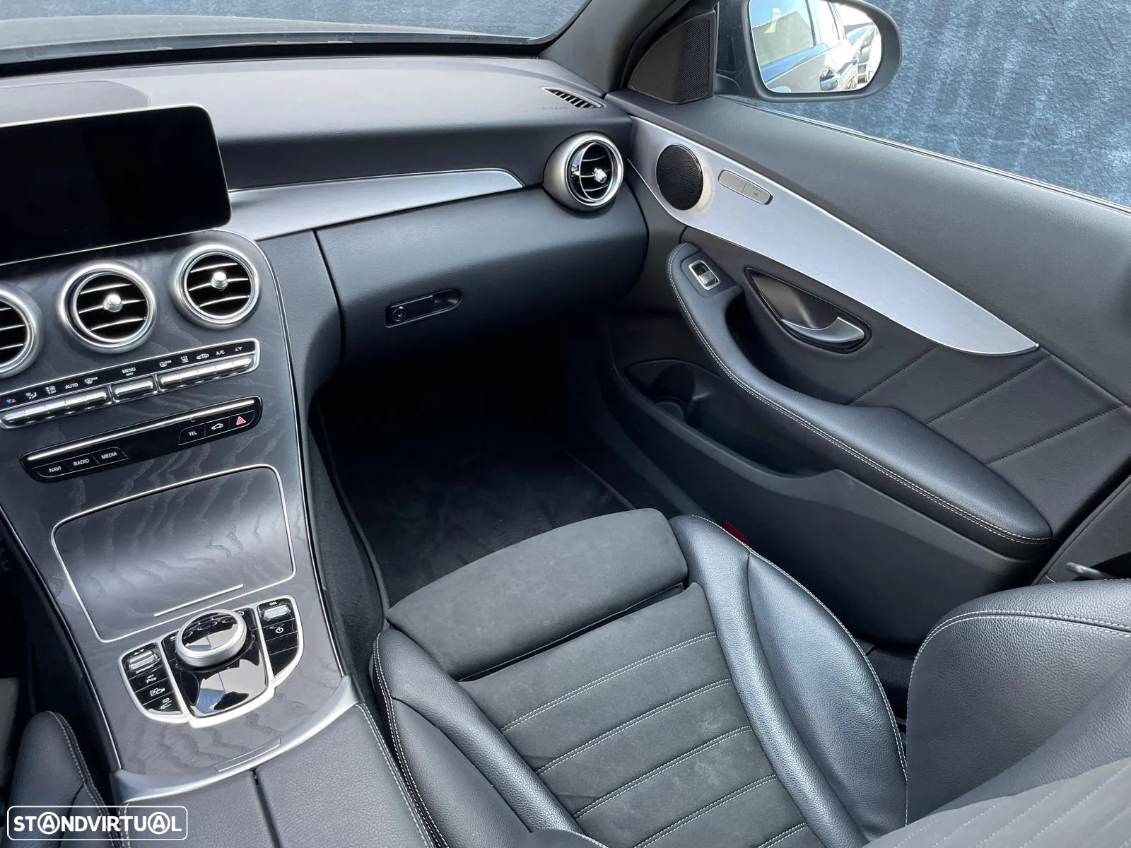 Mercedes-Benz C 300 de AMG Line - 9